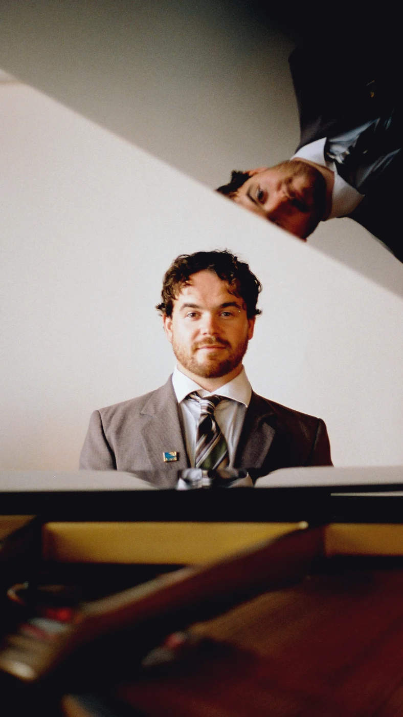 Conor Thaxter at the piano